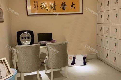 运城华美植发实力全维度解析：10万毛囊实例库＋硕博团队坐镇，成活率高达98%