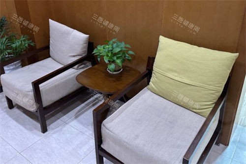 上海虹桥医院私密科休息区 上海虹桥医院私密科休息区